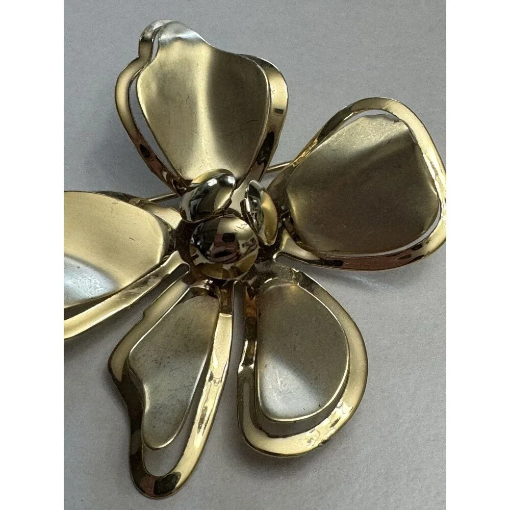 Vintage Gold Tone Flower Brooch 2 Inch Dimensional Petal Pin